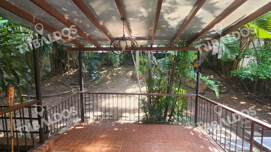 Venta o Alquiler de Casa Comercial en El Cangrejo - Imagen 6
