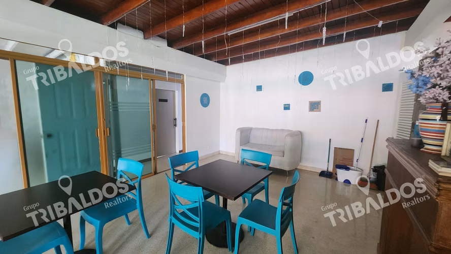 Venta o Alquiler de Casa Comercial en El Cangrejo - Imagen 4