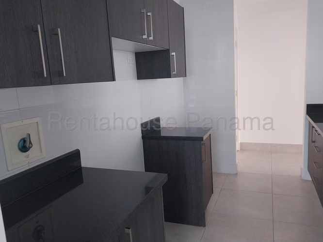 Venta de Apartamento en Betania Ph Sky Point EC