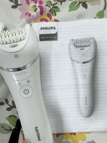 Philips Series 8000 BRE740 / 10 - B / .80 negotiable