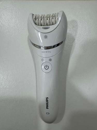 Depiladora Philips Series 8000 BRE740/10 – B/.80 negociable - Imagen 2