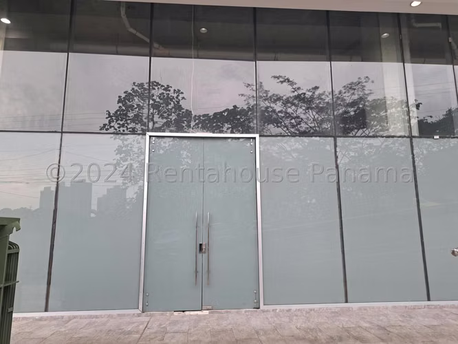 Venta de Local en Betania Sky Point EC