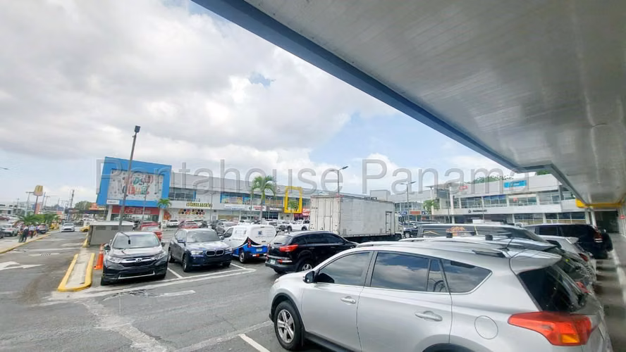 Alquiler de Local en Brisas Del Golf Brisas Mall KC - Imagen 3