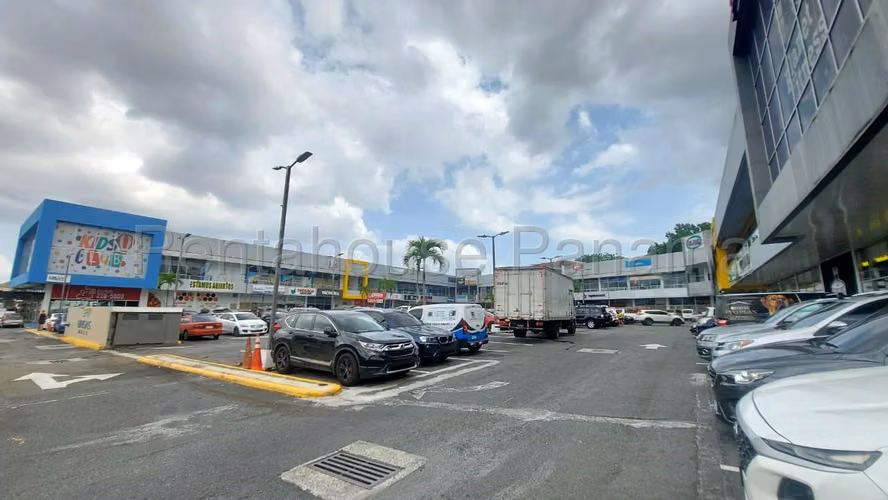 Alquiler de Local en Brisas Del Golf Brisas Mall KC - Imagen 6