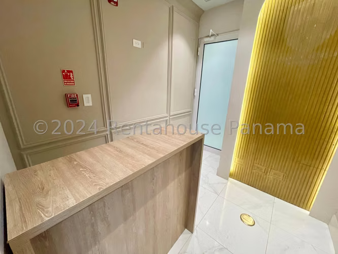 MB27-2736 Venta de Consultorio en Costa del Este Town Center Solo Cliente Directo - Imagen 3