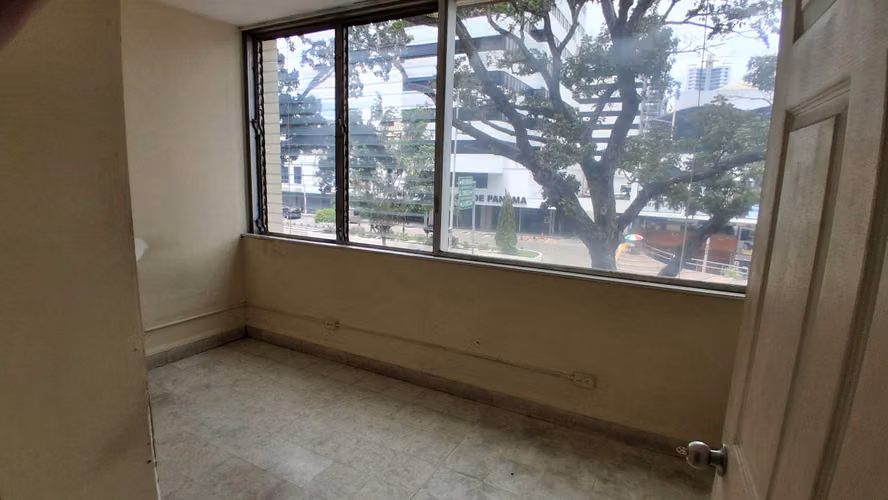 Edificio Campo Alegre. 60mts 2r 1b VACIO $500.00  - Imagen 1