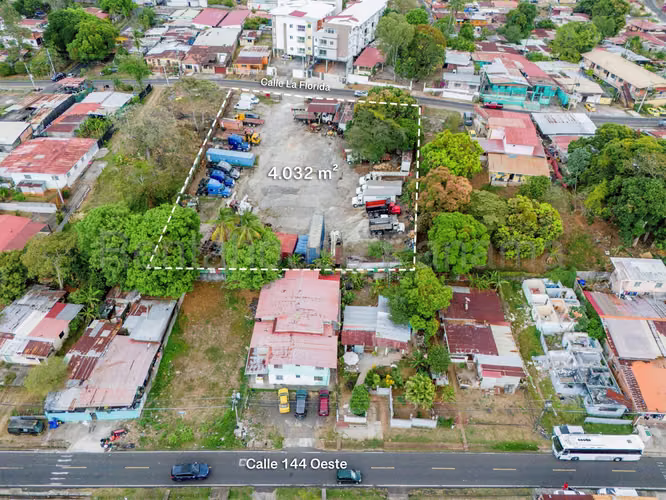 Vendo Terreno de 4,032m2 en Pedregal 27-2786SRZ