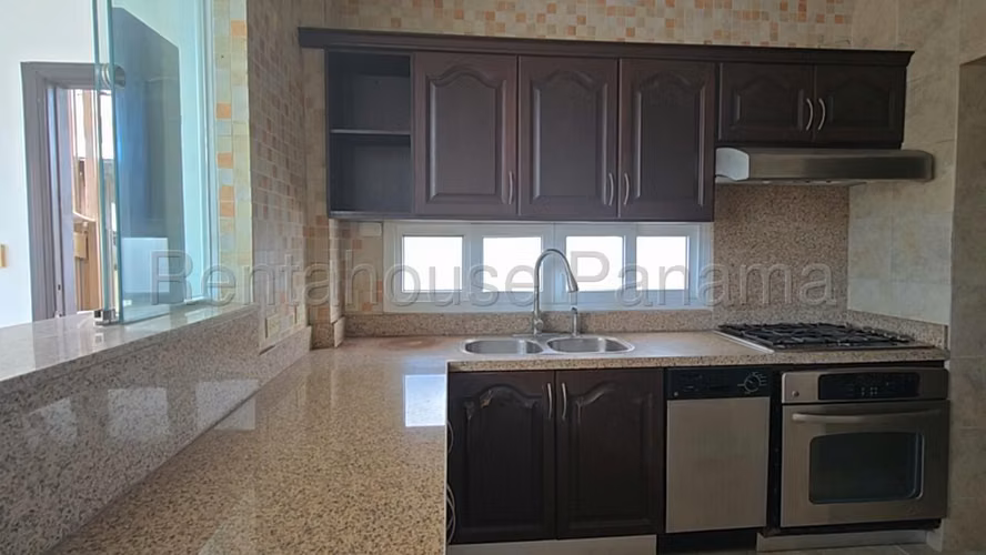 Vendo Apartamento de 252.78m2 en Cocoli Tucan Country Club 27-2773SRZ