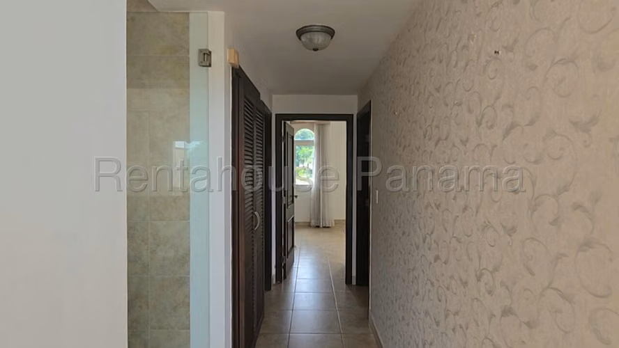 Vendo Apartamento de 252.78m2 en Cocoli Tucan Country Club 27-2773SRZ