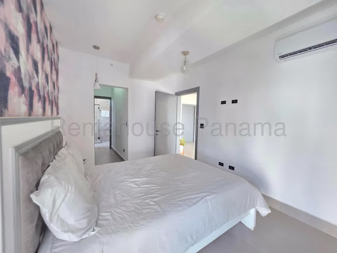 Apartamento en Alquiler en Coco del Mar 111.31 m² LR