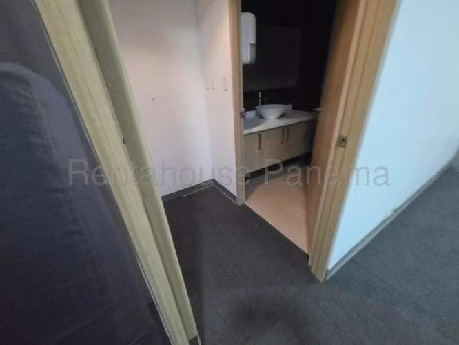 Oficina en Alquiler en Costa del Este 740 m² LR - Imagen 13