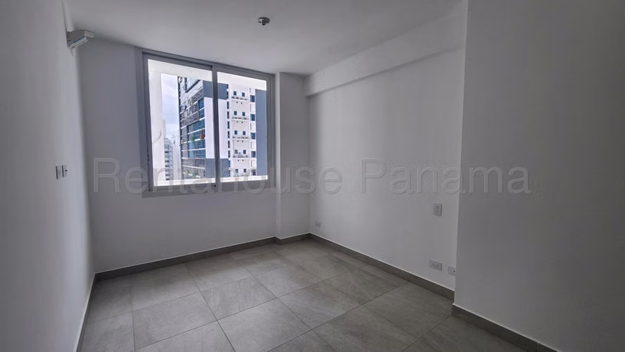 Apartamento en Venta en El Cangrejo 79.76 m² LR