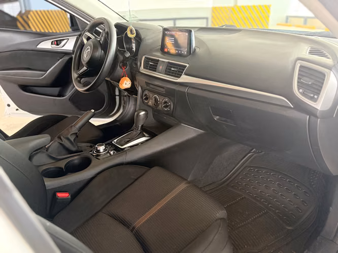 Mazda 3 2018 | ¡Como nuevo! Solo 60,000 km • Automático • Impecable  - Imagen 10