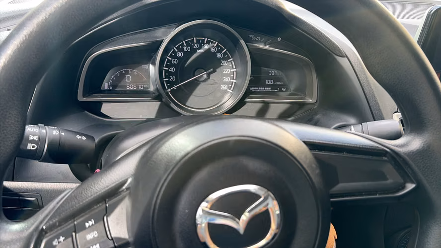 Mazda 3 2018 | ¡Como nuevo! Solo 60,000 km • Automático • Impecable  - Imagen 6