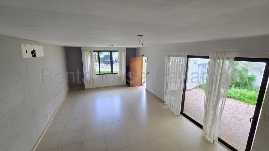 Venta de Casa en Panama Pacifico River Valley KF