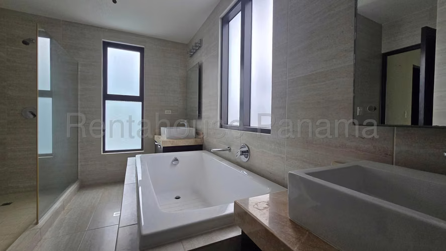 Venta de Casa en Panama Pacifico Nativa KF