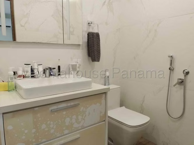Venta de Apartamento en San Francisco Ph torres del pacifico ANL