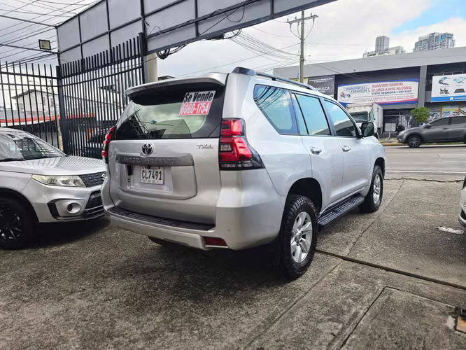 TOYOTA PRADO TX-L 2018