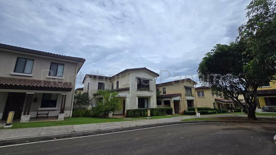 Venta de Casa en Panama Pacifico River Valley ANL