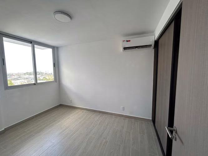 Encantador Apartamento PH Greenwood El Bosque Amelia Denis de Icaza   Linea Blanca