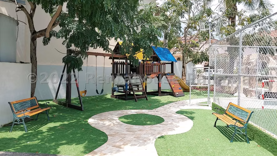 Venta de Casa en Betania Corona Gardens NS