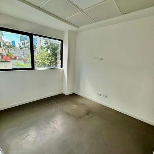 Alquiler de Local PB Royal Center Marbella - Imagen 5