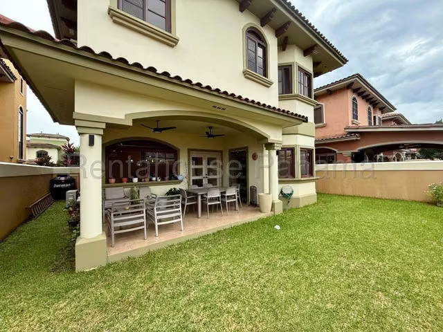 ALQUILER DE CASA EN COSTA SUR  - Imagen 6