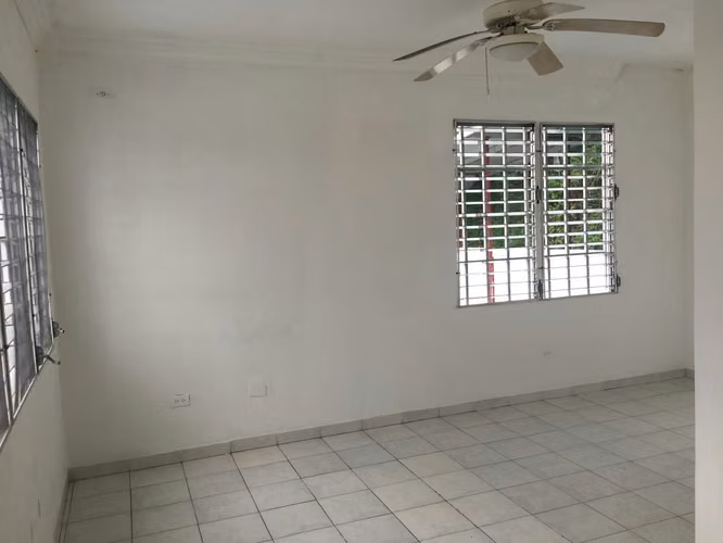 Alquilo apartamento en villa lucre - frente a supermercado el rey