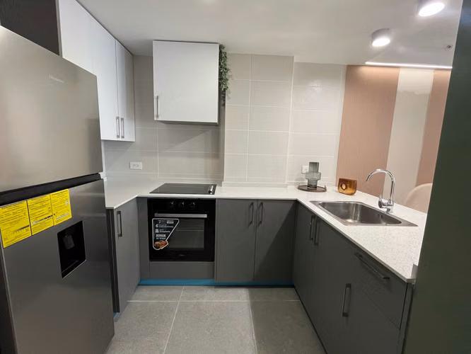 Apartamento amoblado con vista al mar y aprobación Airbnb