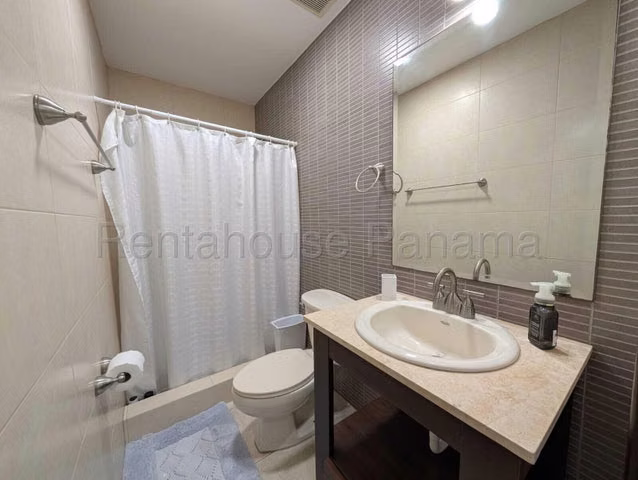 Apartamento amoblado en alquiler PH Riverside, Costa del Este IH27-2749 - Imagen 7