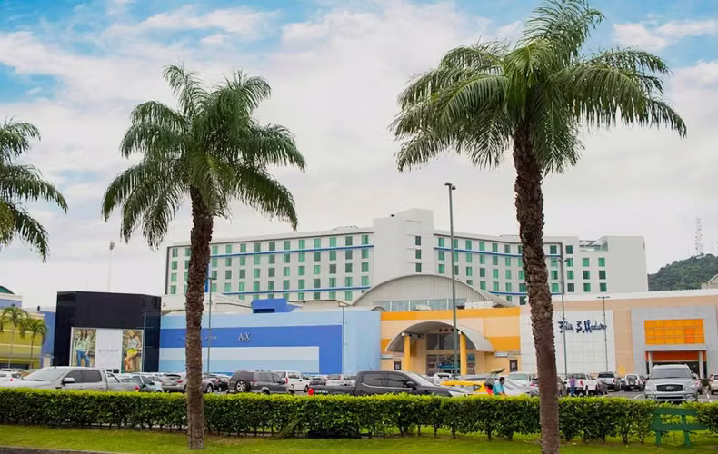 Venta y Alquiler – Locales Comerciales – Albrook Mall | AA - Imagen 2