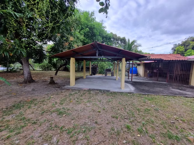 Se vende o alquila céntrica casa en el Higo de San Carlos - Imagen 18