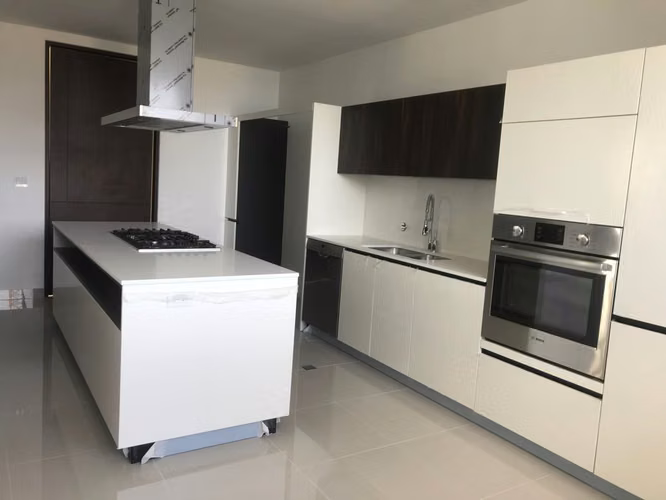 Venta Apartamento 3 Recamaras 306 m2 Solo 2 por Piso Santa Maria - ALYC 26-9171