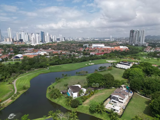 Venta de Terreno en Santa María, Island Estates, 1,770m² - Imagen 13