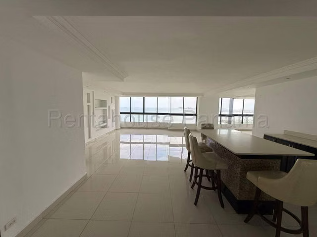 Venta de apartamento en Princesa del Mar, Av. Balboa * - Imagen 5