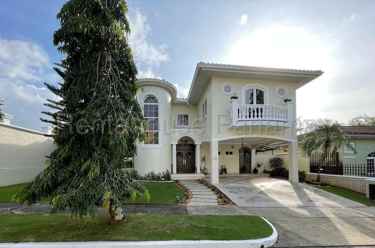 Venta de casa en Conjunto Residencial Las Huacas 26MVCH6382