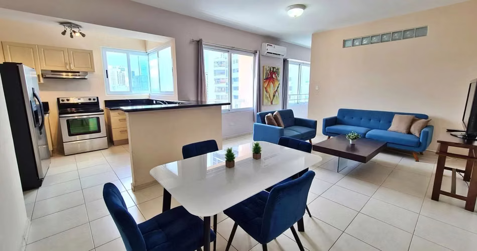 Ejecutivo en Alquiler en Avenida Balboa – Vista del Mar Tower | 2 Recámaras  - Imagen 2