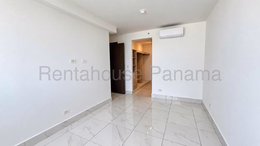Alquiler de apartamento en Ph Pacific Towers 27MVCH2633