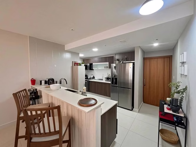 VENTA DE ESPACIOSO APARTAMENTO PARCIALMENTE AMOBLADO EN SAN FRANCISCO I 2 RECAMARAS | IDEAL PARA VIVIR O INVERTIR - Imagen 5