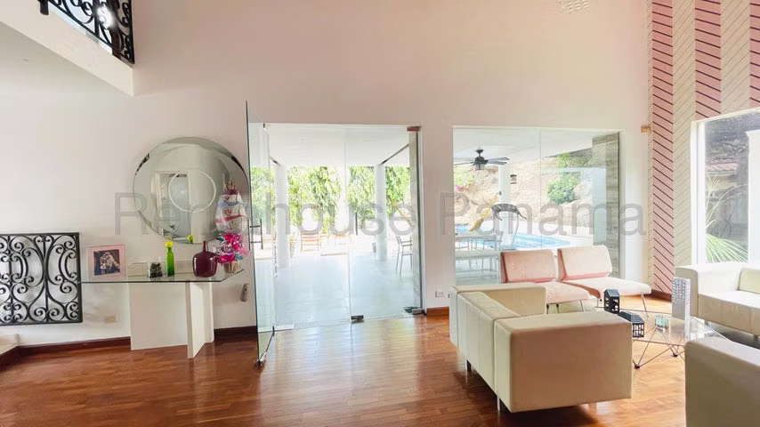 Venta de Casa duplex en Fuente del Fresno, Altos de Panamá* - Imagen 5