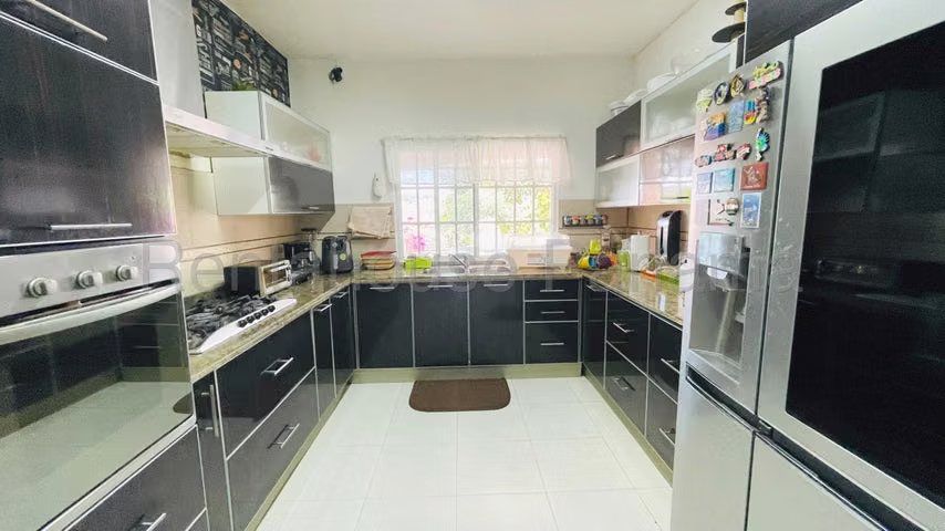 Venta de Casa duplex en Fuente del Fresno, Altos de Panamá* - Imagen 10