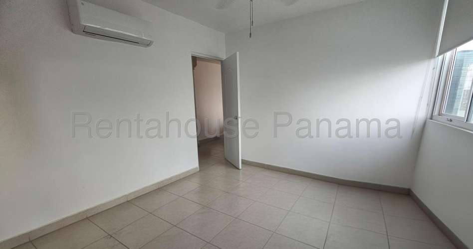 Venta de Apartamento en Obarrio 27PPM2724