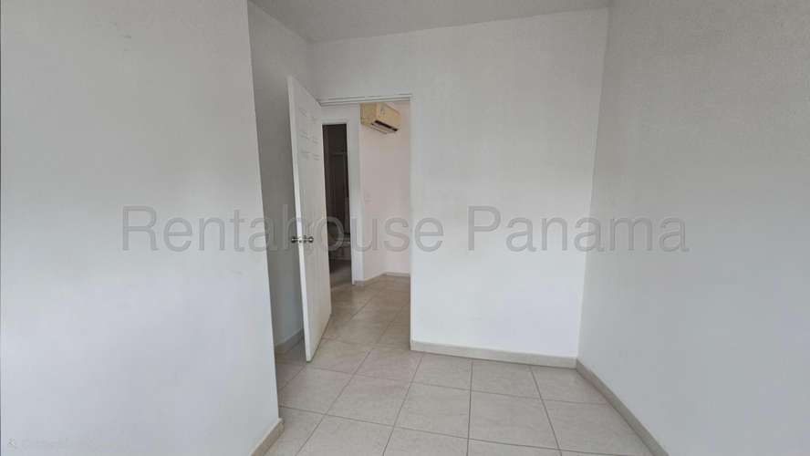 Venta de Apartamento en Obarrio 27PPM2724