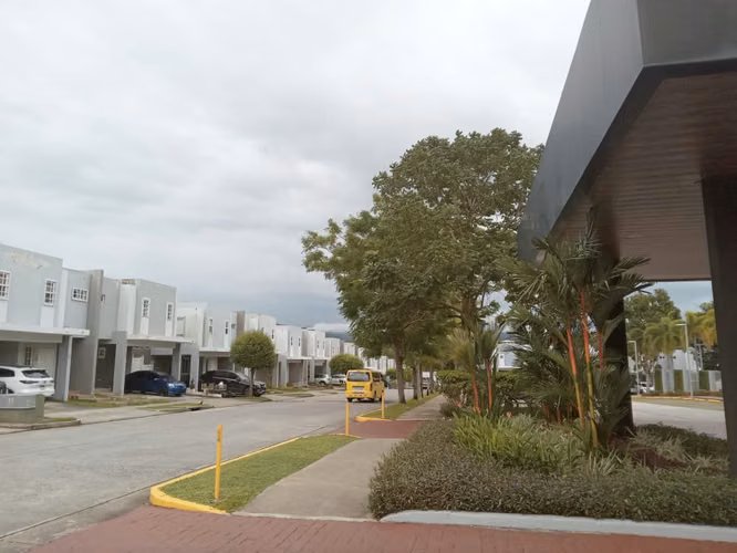 Venta de casa en Brisas Norte - Imagen 2