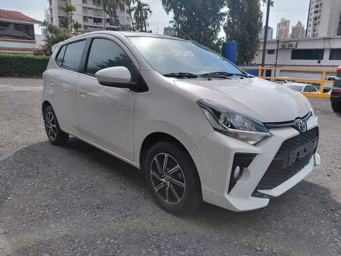 ATOYOTA AGYA 2022 AUTOMATICO FINANCIAMIENTO DISPONIBLE 