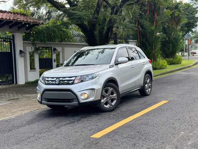 Suzuki Vitara Año 2019 ~ Version Semi Full     - Imagen 3