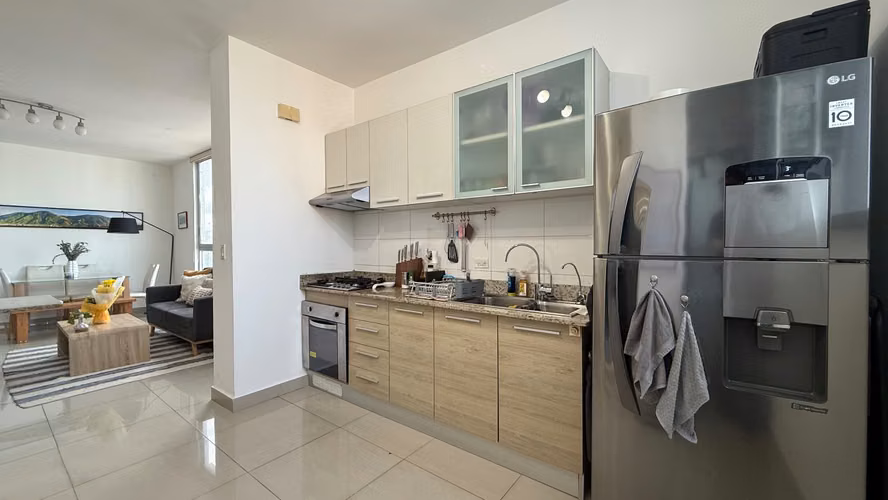 Se alquila Apartamento, 2 recámaras, 2 baños, a pasos del parque Omar   - Imagen 3