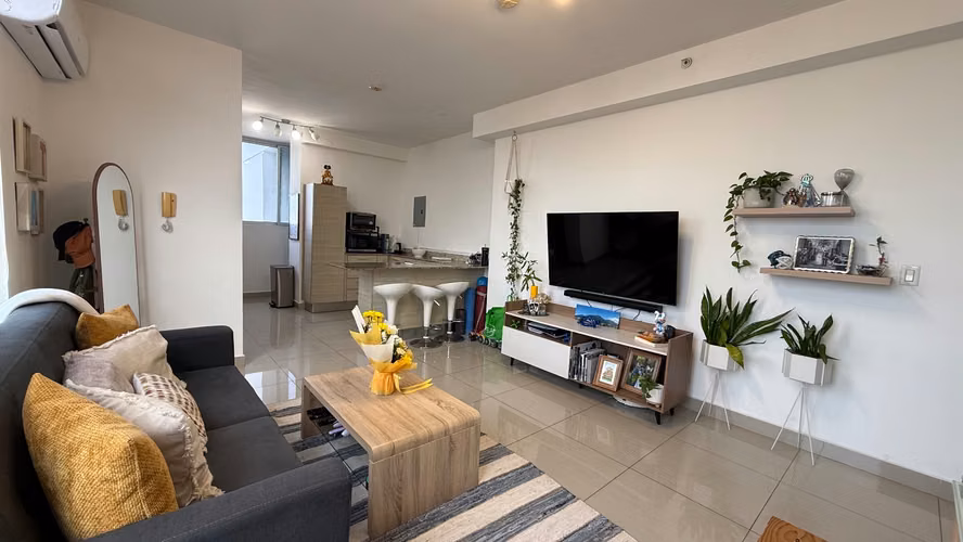 Se alquila Apartamento, 2 recámaras, 2 baños, a pasos del parque Omar   - Imagen 5