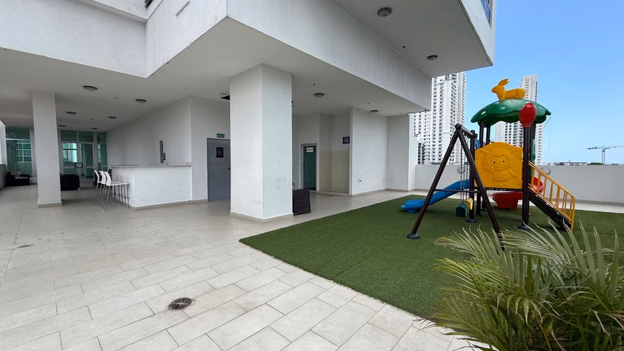 Se alquila Apartamento, 2 recámaras, 2 baños, a pasos del parque Omar   - Imagen 13
