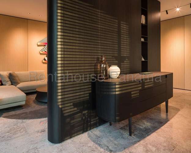 J2760GRR Venta de Apartamento en Punta Pacifica 